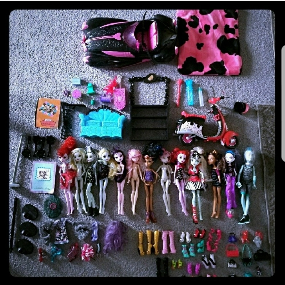 Monster High bundle for @chibikong